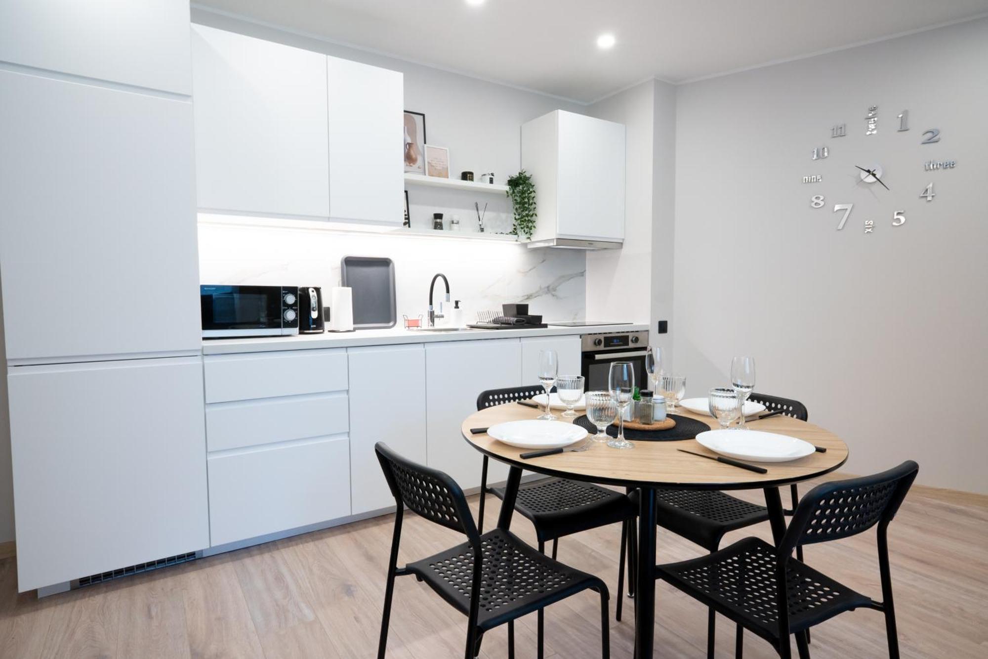Friends And Family Vacation Apartments Riga Exterior photo